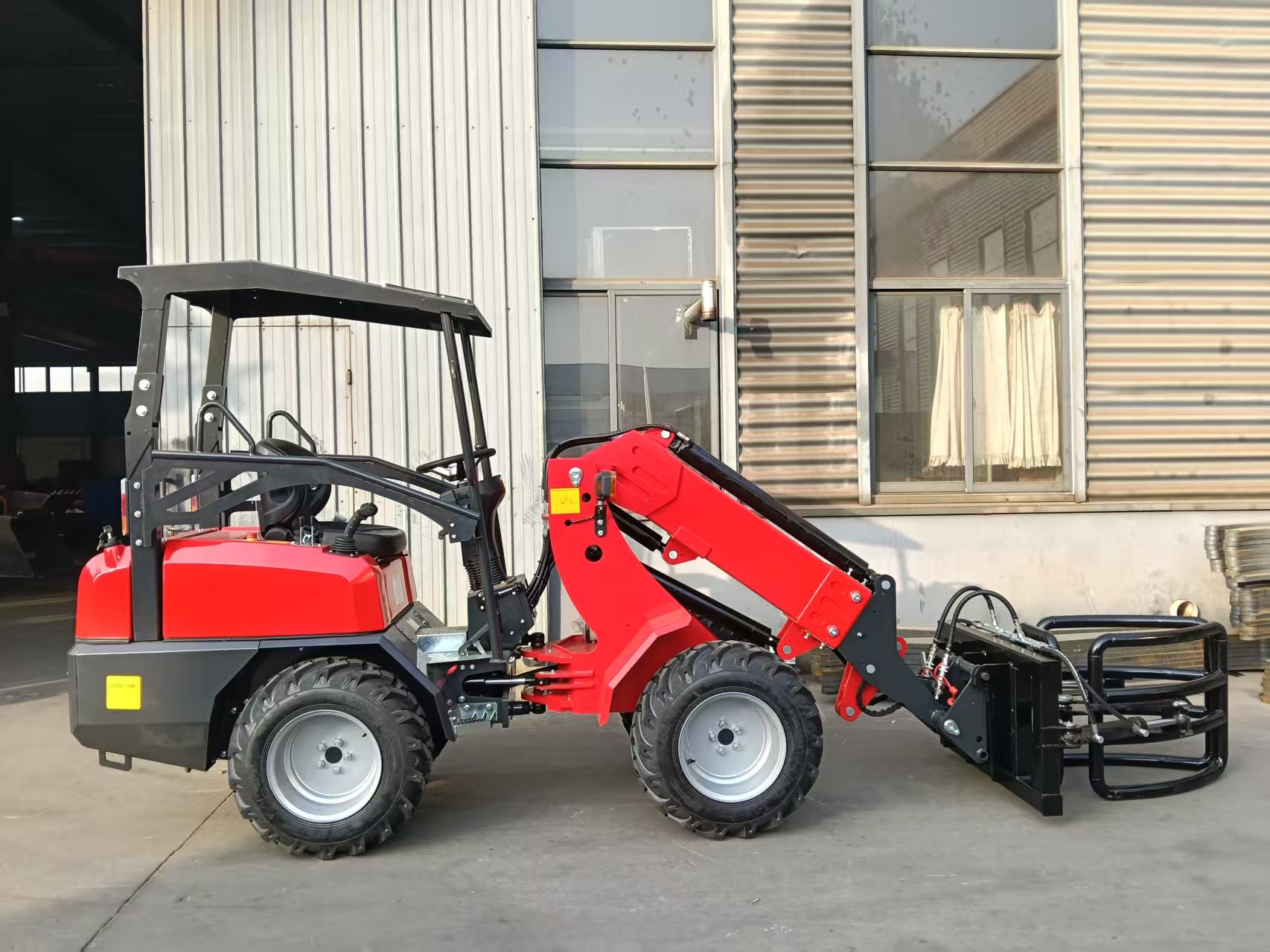 니코세일 KZL918 2100kg 미니 텔레스코픽 로더 - Wheel Loader 리뷰 및 가격