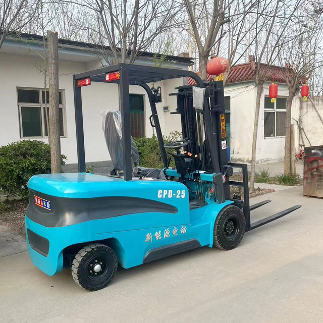 맞춤형 2.5톤 디젤 지게차 중장비 창고 자재 운반 산 - Heavy Equipment Logistics 리뷰 및 가격